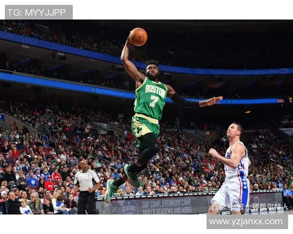 杰伦布朗在NBA赛季中的表现与未来发展潜力分析 杰伦布朗在NBA赛季中的表现与未来发展潜力分析